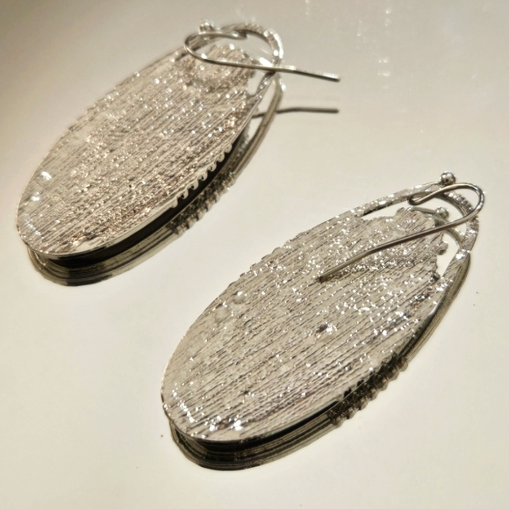 Oval Silver and Multicolor Patterned Earrings - Picture 2 of 3
